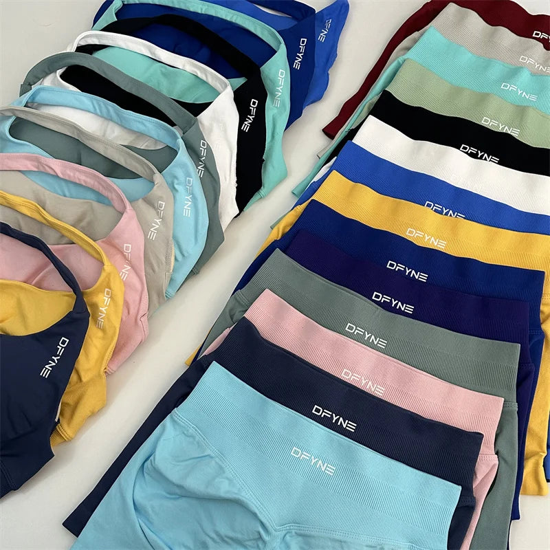 Daria. Impact Shorts Set