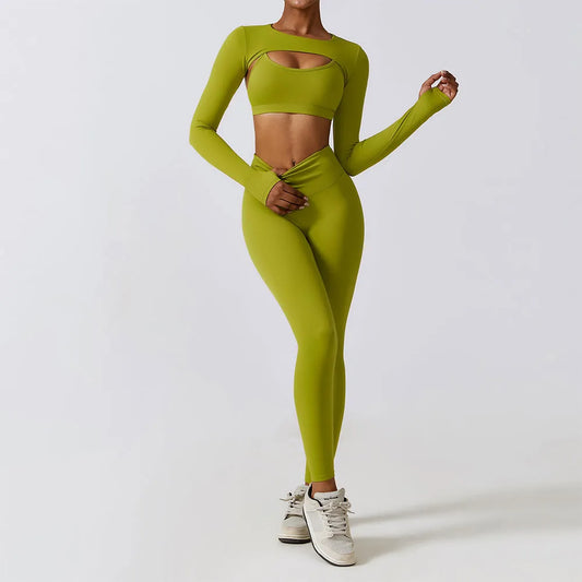 Diana. Peeking Top Activewear